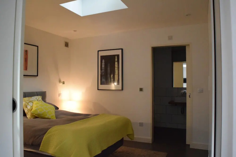 Цены на Beautiful 1 Bedroom Apartment in Balham в Лондоне
