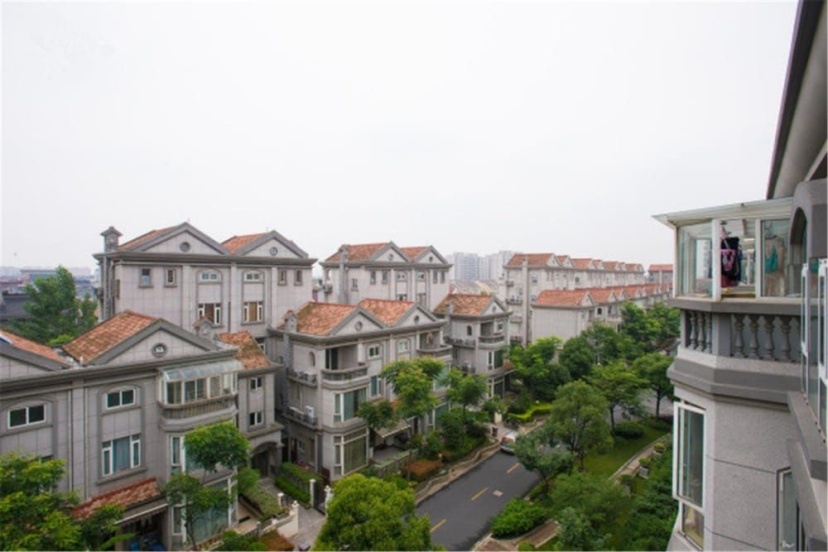 Jhouse Hongqiao Villa 3 3 — отель в Шанхае, Китай