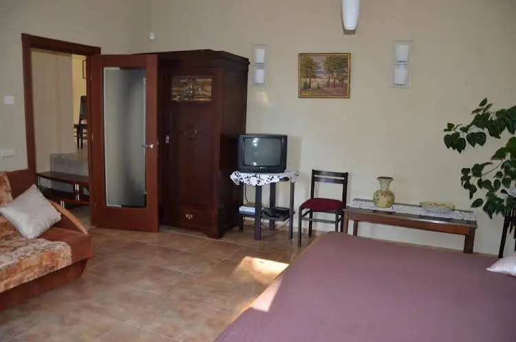 Цены на Classic Car Museum Apartment в риге