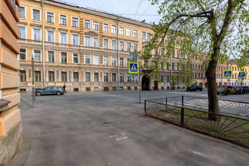 Апартаменты Spb2Day на ул. Радищева — отель с удобным расположением в Санкт-Петербурге