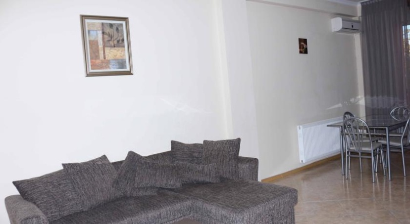 Цены на Jemals Apartment - Tbilisi в Тбилиси