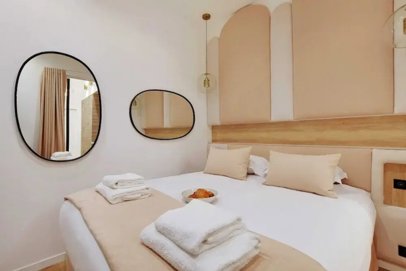 Цены на Charming Apartment - 1br/4p - AC - Marais в Париже