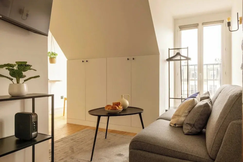 Charming Studio A/C - 2P- Montorgueil — забронировать отель в Париже