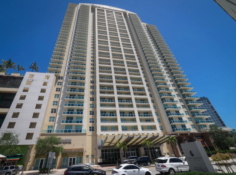 OB Suites — забронировать отель в Майами