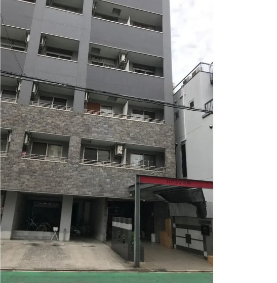 Terry's Apartment Namba South III H09A — комфортный отель в Осаке