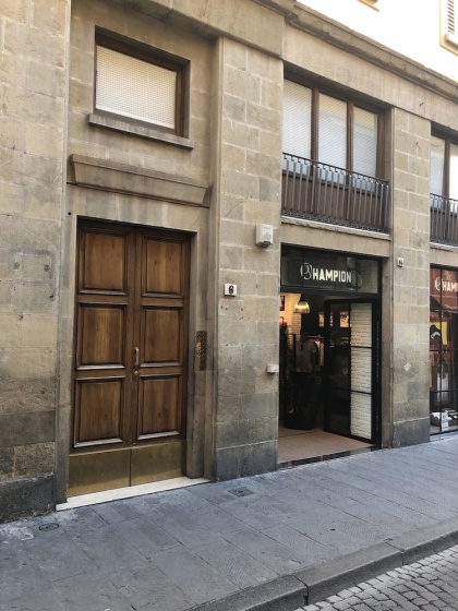 Цены на Art Apartment Ponte Vecchio в Флоренции