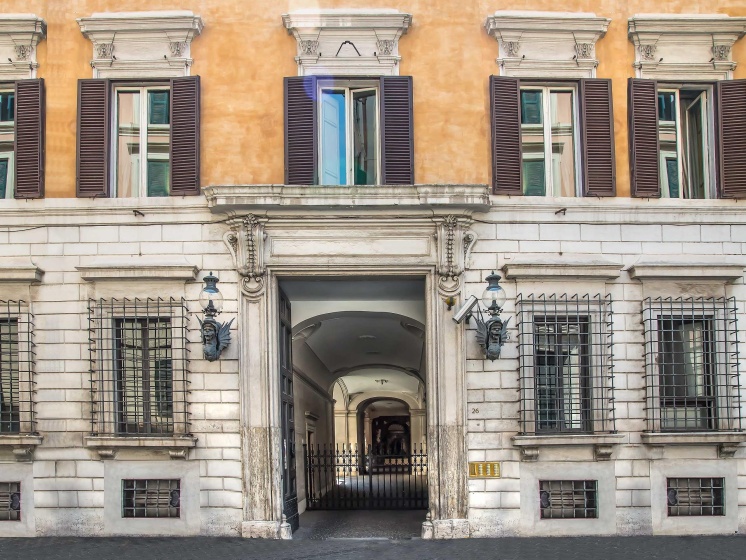 Цены на Trevi Rome Suite в Риме