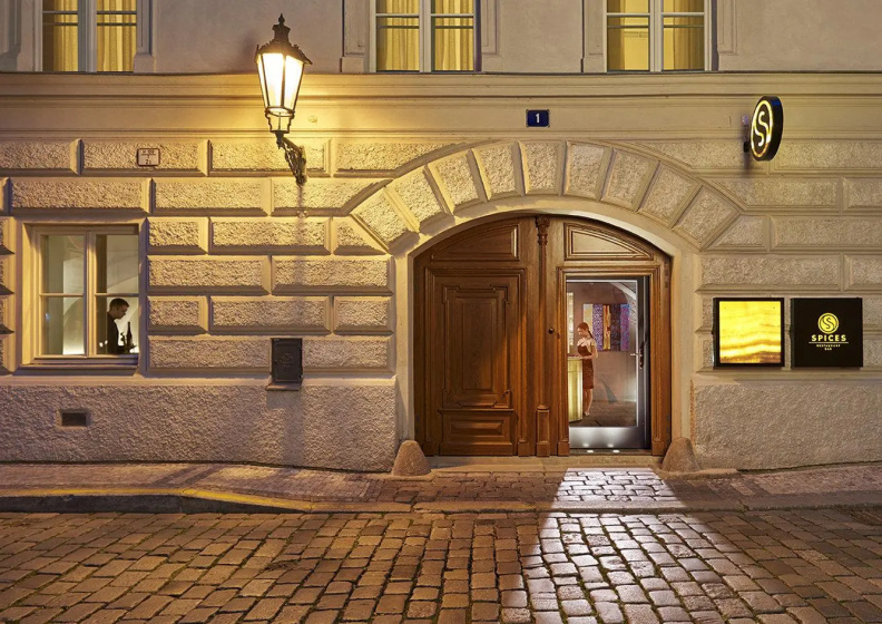 Mandarin Oriental, Prague 5 — отель в Праге, Чешская Республика