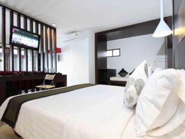 Full Moon Villa @ Bangrak Beach — забронировать отель в Кохе