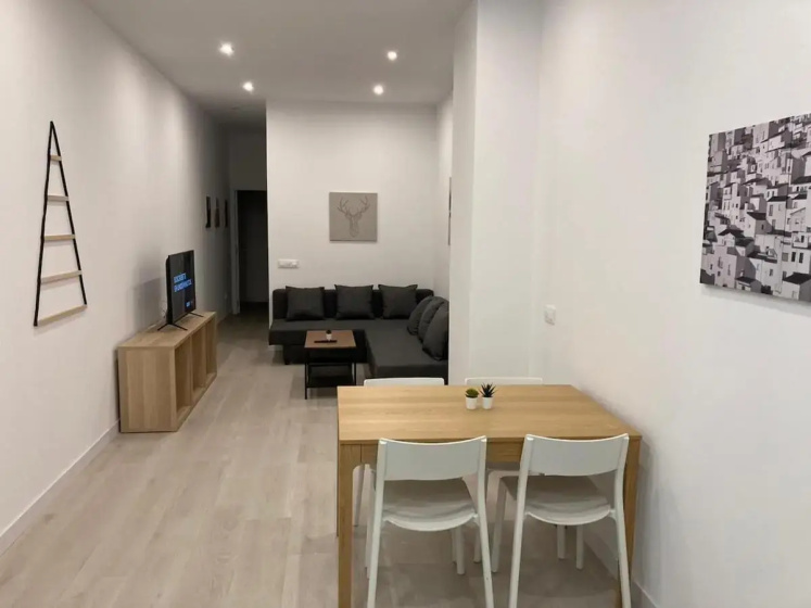 Matadero Apartments 2 — комфортный отель в Мадриде