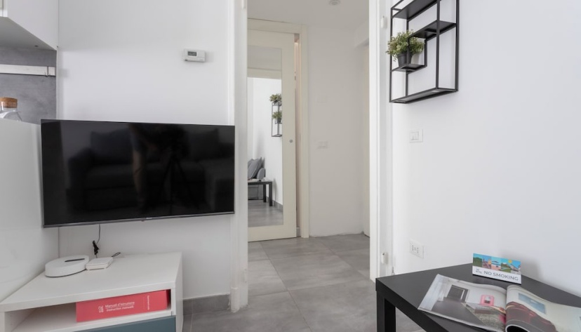 Italianway - Villoresi 25 — комфортный отель в Милане