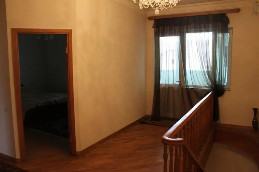 Hugy House — отель с удобствами в Ереван
