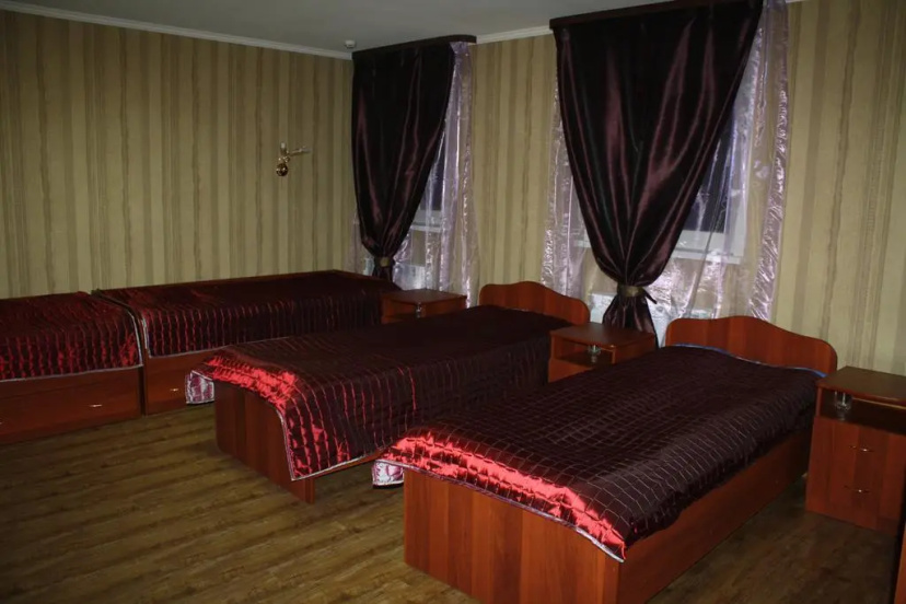 Klub Otel' Fora — отель с удобствами в кургане
