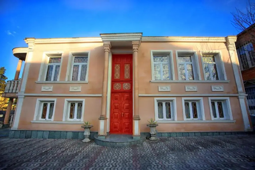 Цены на Apartment Gardenia в Кутаиси