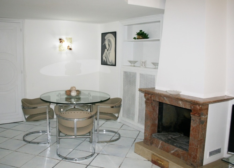Apartment at the Roman Forum in the Center of Rome — отель в Риме, Италия