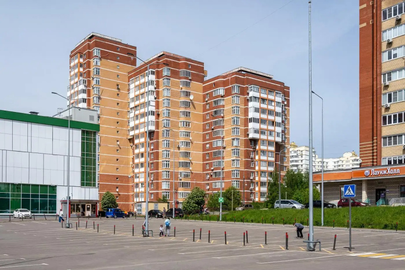 BestFlat24 (БэстФлэт24) на улице Мира 34А — забронировать отель в Мытищах