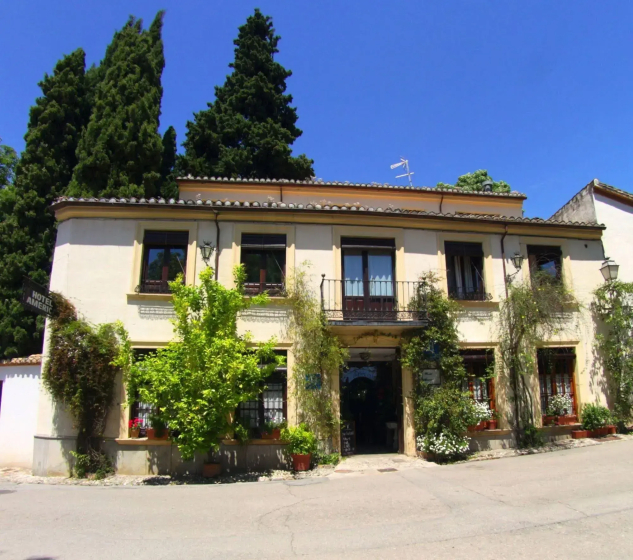 Hotel America - Hotel in Granada - Photo 1