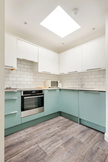 Hampstead Suites Lovely 2-bedroom Apartment — забронировать отель в Лондоне