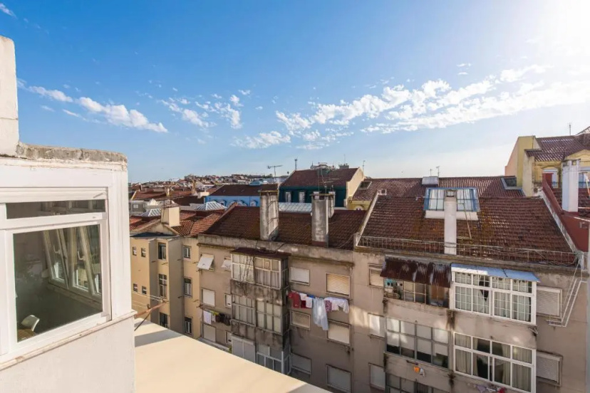 LovelyStay - Sunny 1BDR Apartment W/Terrace — отзывы гостей и цены