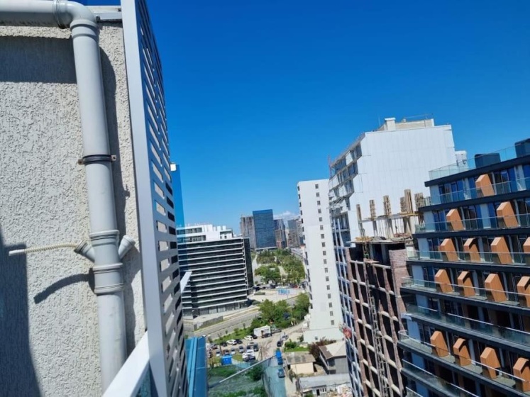 Цены на Leo Group Apartment 14-308B Sunrise Batumi в Батуми