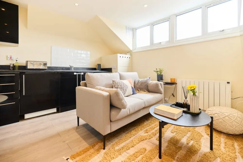 The Peckam Gem - Serene 1bdr Flat — комфортный отель в Лондоне