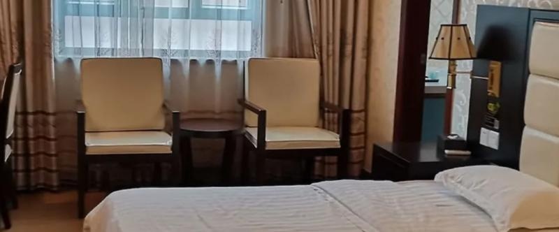 Guangzhou 13K Guest House — отель с удобным расположением в Гуанчжоу