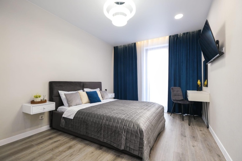 Цены на Room Hotel (Рум Отель) на улице Никитина в Новосибирске