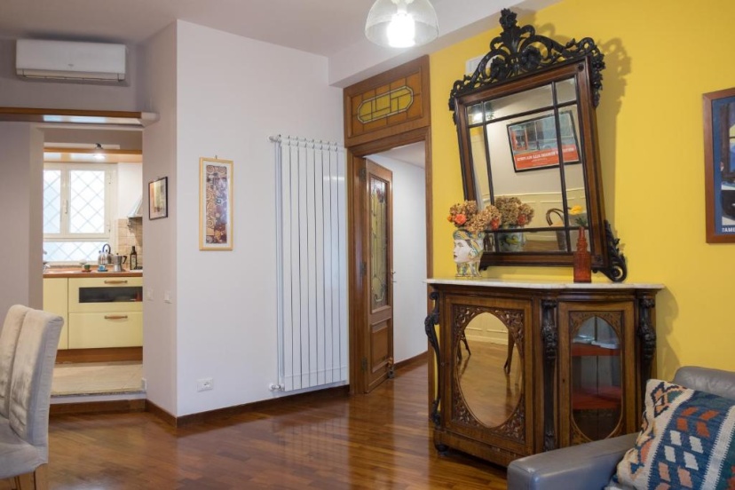 Glorioso Stylish Apartment — забронировать отель в Риме