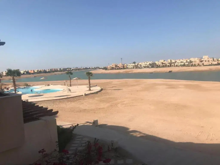 Sabine Area One bed room apartment — отель с удобствами в эле