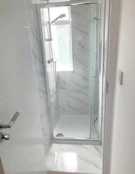 Sunny Gardens 3-bed Apartment in London 3 — отель в Лондоне, Соединенное Королевство