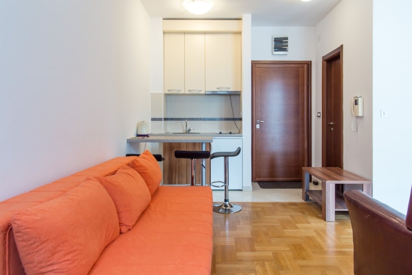 Цены на Apartment Bolero в Будва