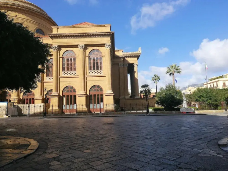 Apartment with 2 Bedrooms in Palermo, with Wonderful Sea View And Enclosed Garden - 2 Km From the Beach — отель с удобным расположением в Палермо
