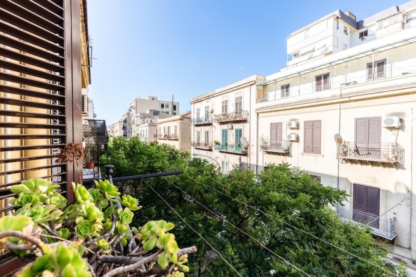Casa Dante With Balcony — отзывы гостей и цены