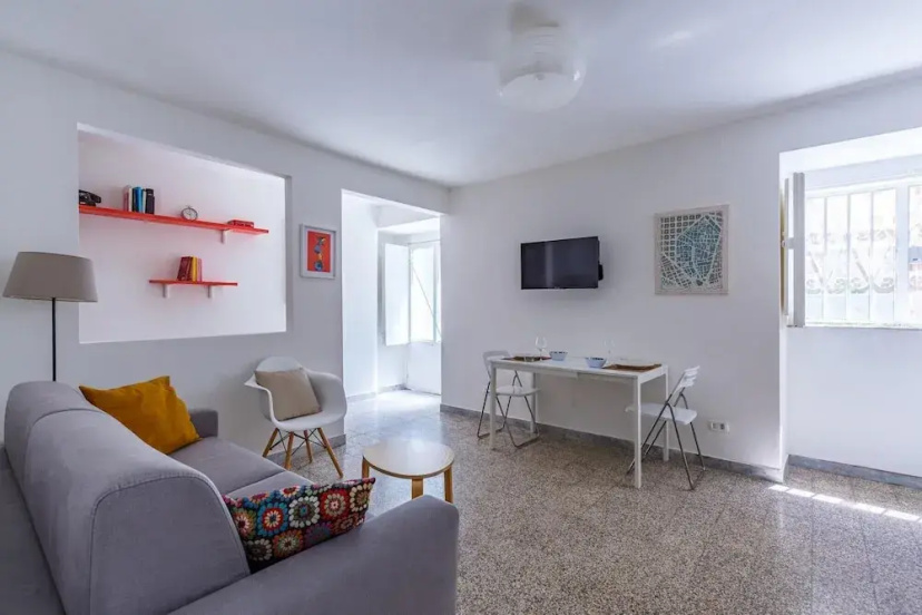 Quite Shelter in Naples — отель с удобствами в Неаполе