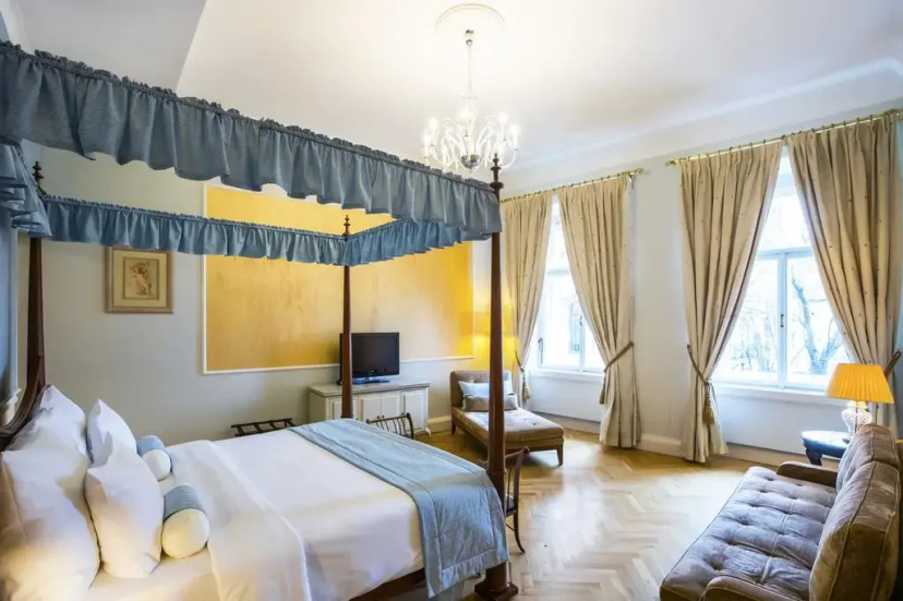 The Mozart Prague - Preferred Hotels — отель в Праге, Чешская Республика