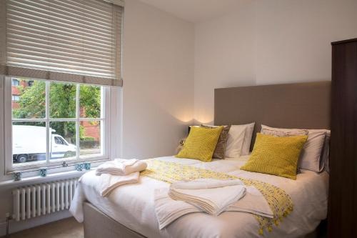 Finchley Central Luxury 2/3 bed triplex loft style apartment — отзывы гостей и цены