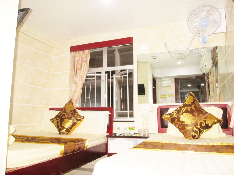 New Peace Guest House - Hong Kong — забронировать отель в Гонконг