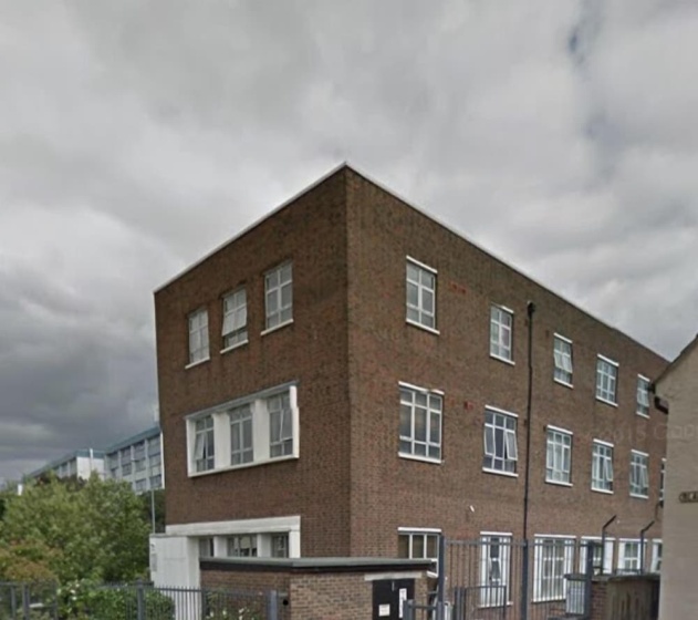 Brook Court Barking — отель в Лондоне, Соединенное Королевство