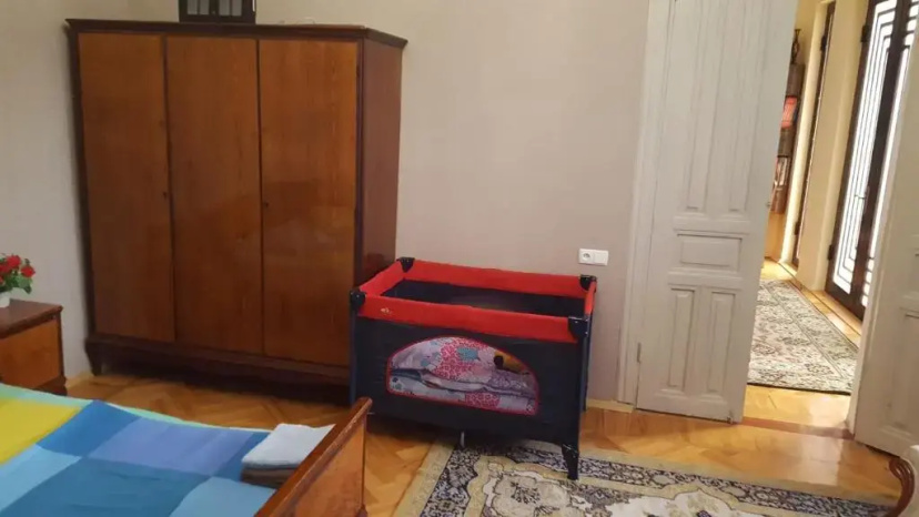 Уютный дом: APARTMENT (Fer House) — отель с удобным расположением в Кутаиси