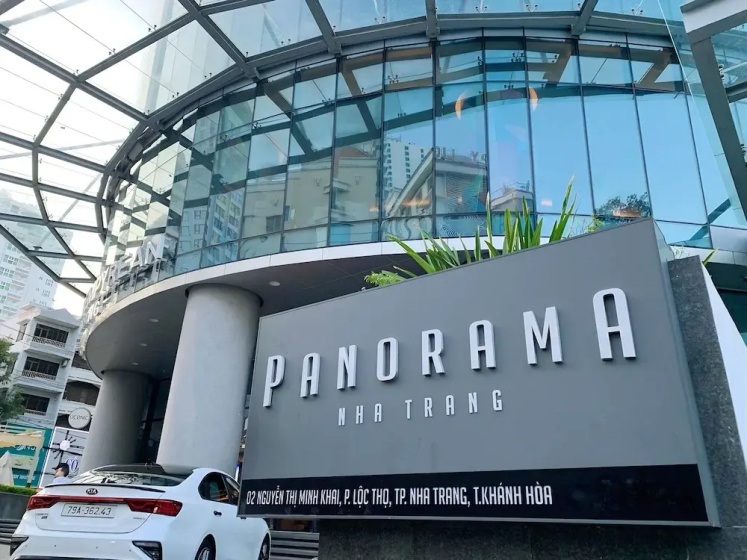 LYN Panorama Beachfront Studio — отель с удобствами в Нячанге
