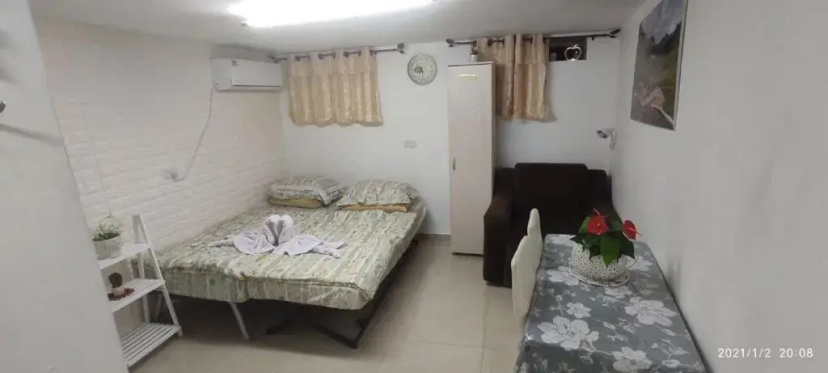 Yair room apartment — отель с удобствами в Иерусалим