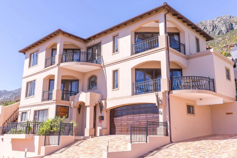 Blue Horizon Guest House — забронировать отель в Кейптауне