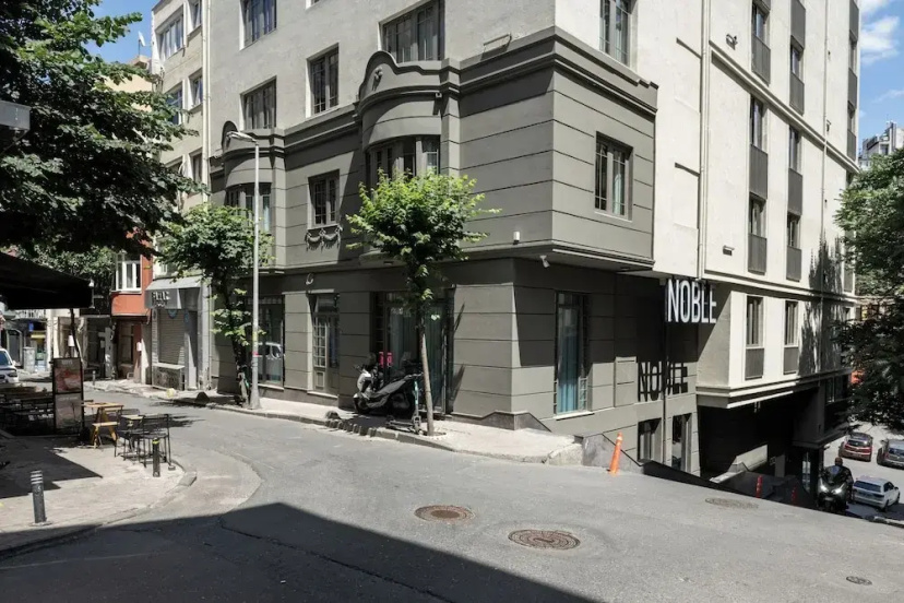 Noble Pangalti Hotel — отель в Стамбуле, Турция