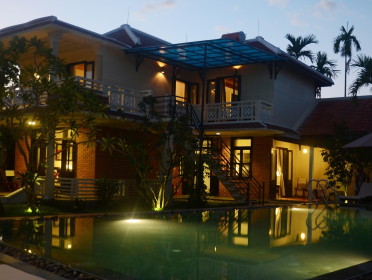 Hoi An Red Frangipani Villa 3 — отель в Дананге, Вьетнам
