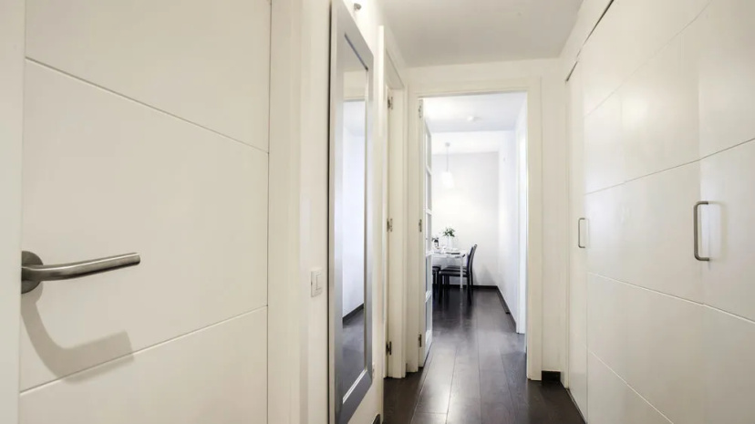 Sol Apartment — отель с удобствами в Барселоне