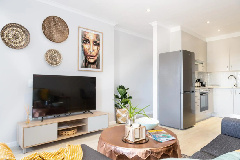 6 Atlantic Port - Cosy, modern 2-bedroom apartment - Blouberg — отель в Кейптауне, Южноафриканская Республика