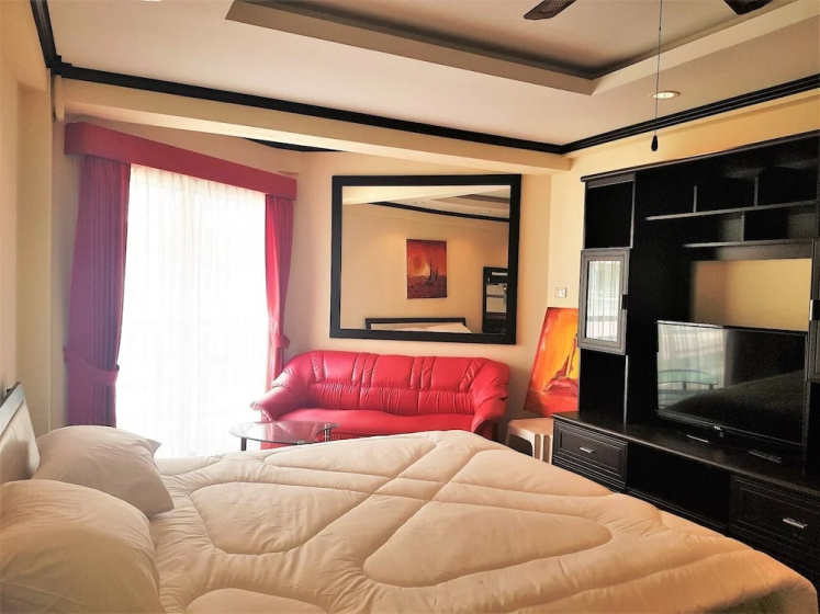 Цены на Jomtien Beach Sea View Studio в Паттайе