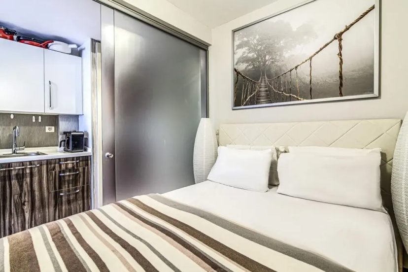 Modern Apartment Close to Malls in Eyupsultan — отель в Стамбуле, Турция