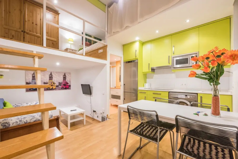 Apartamento Loft Galileo — отель с удобствами в Мадриде