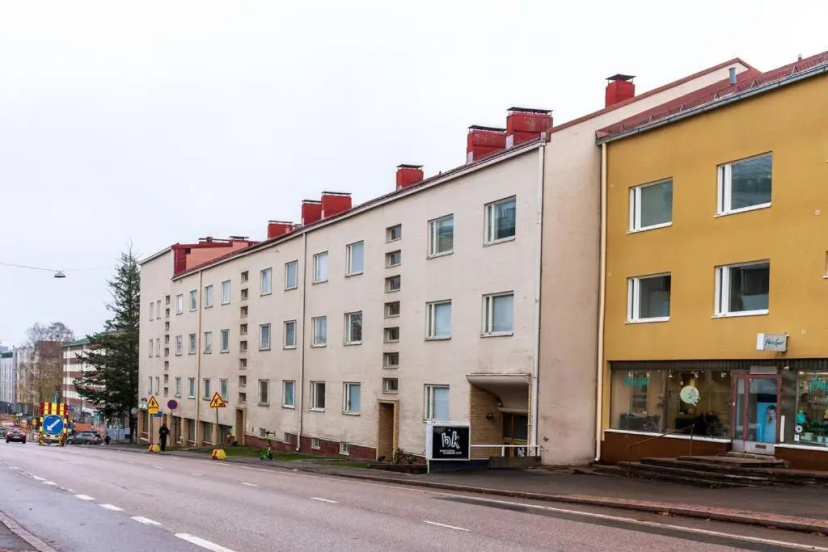 1br apartment with patio in Lauttasaari — отель с удобным расположением в Хельсинки